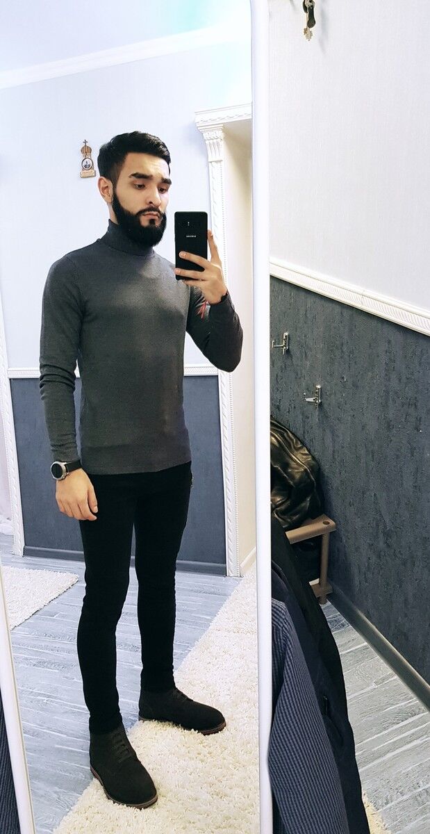  ,   Shoxruz, 32 ,   ,   , c 