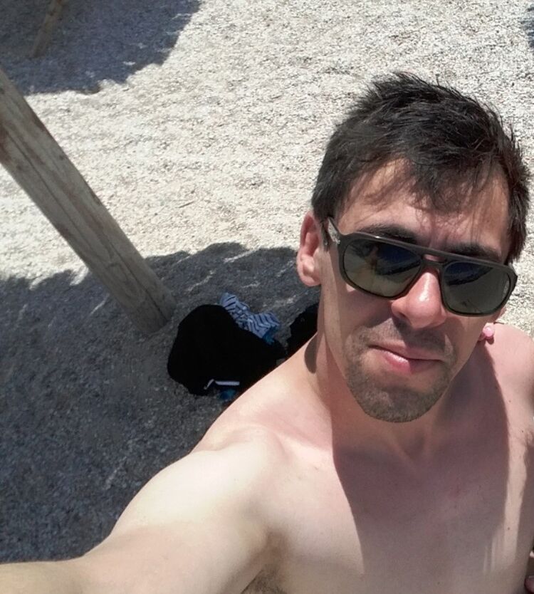  ,   Alexander, 37 ,   , 