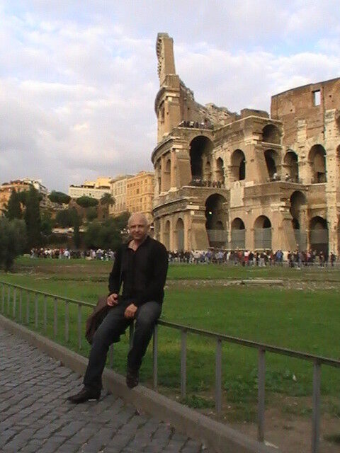  ,   Leon, 58 ,   ,   , c , 