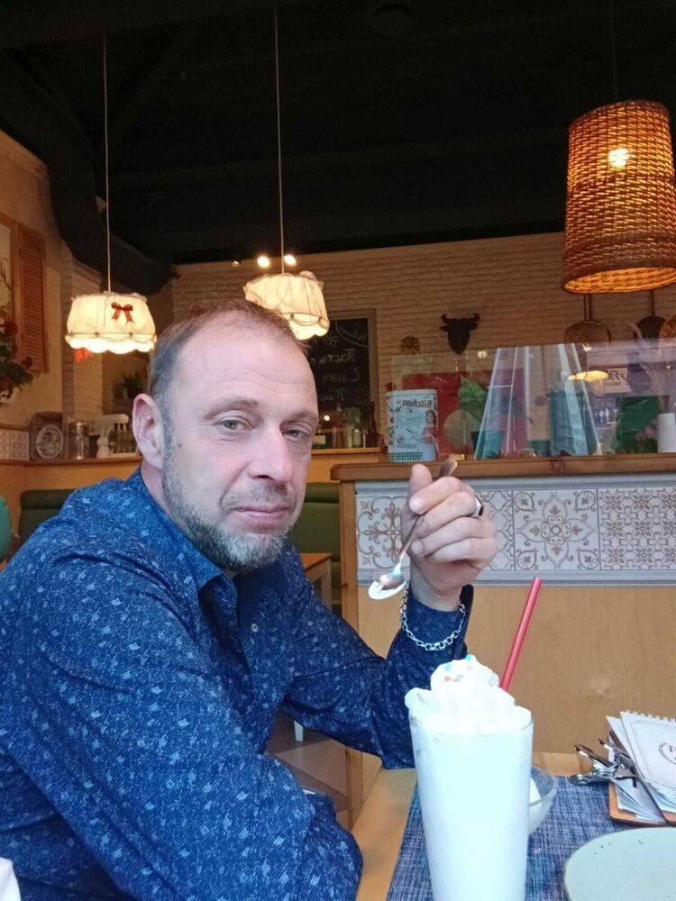  ,   , 52 ,   ,   