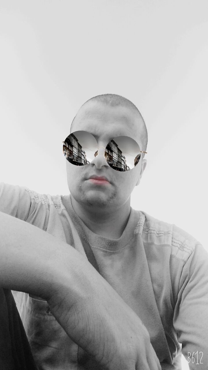  ,   M, 25 ,   ,   