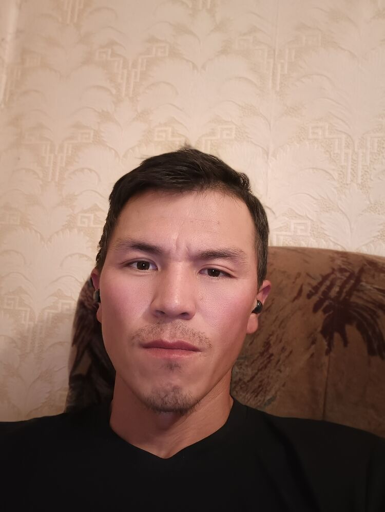  53259102  Khikmatillo, 32 ,    