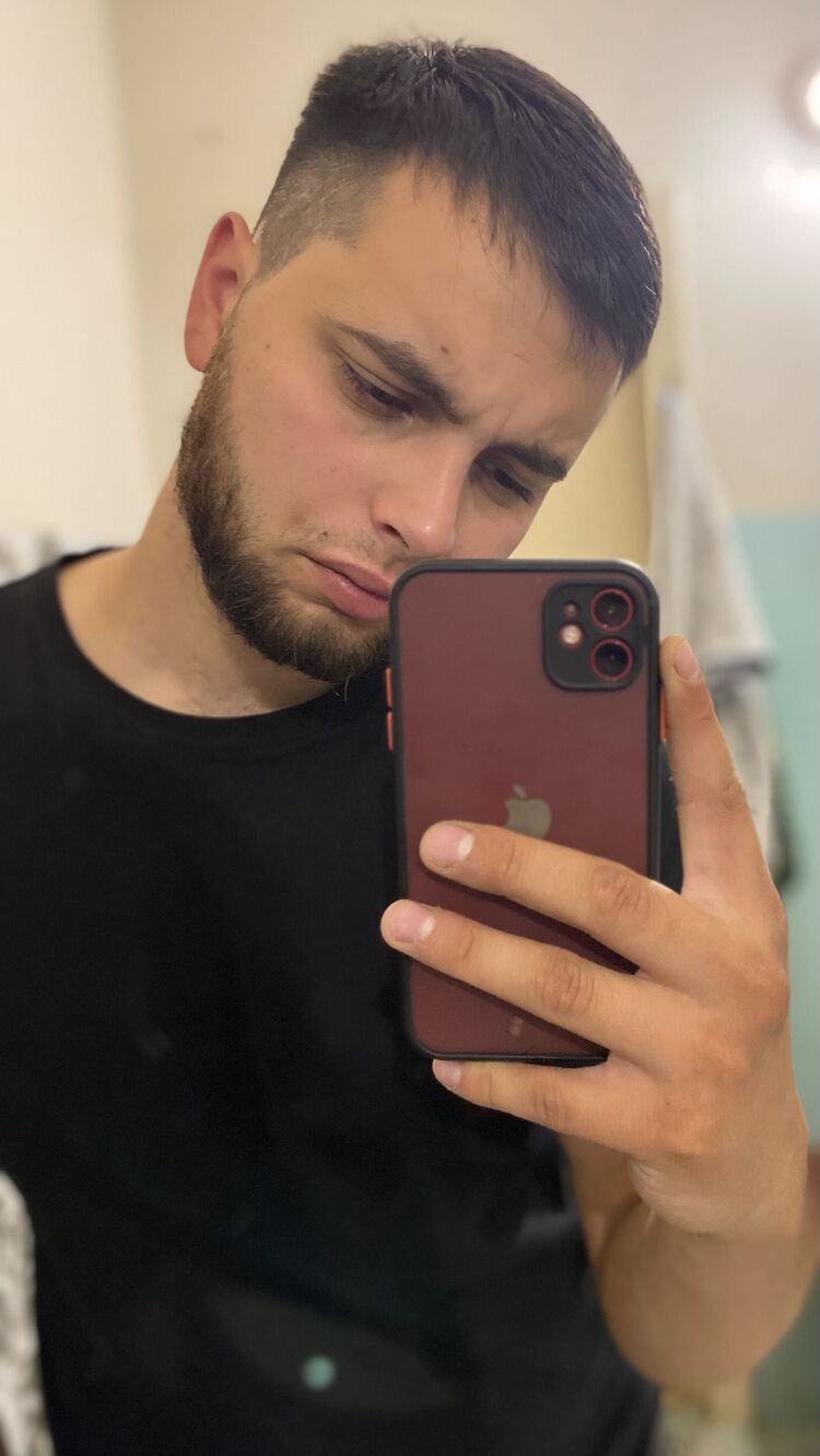  46887322  , 23 ,    