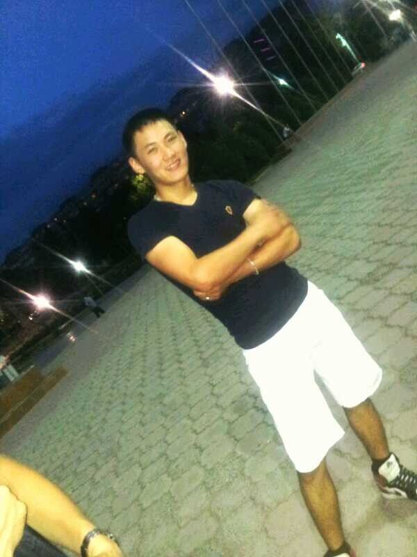  4704442  Bayel, 33 ,    