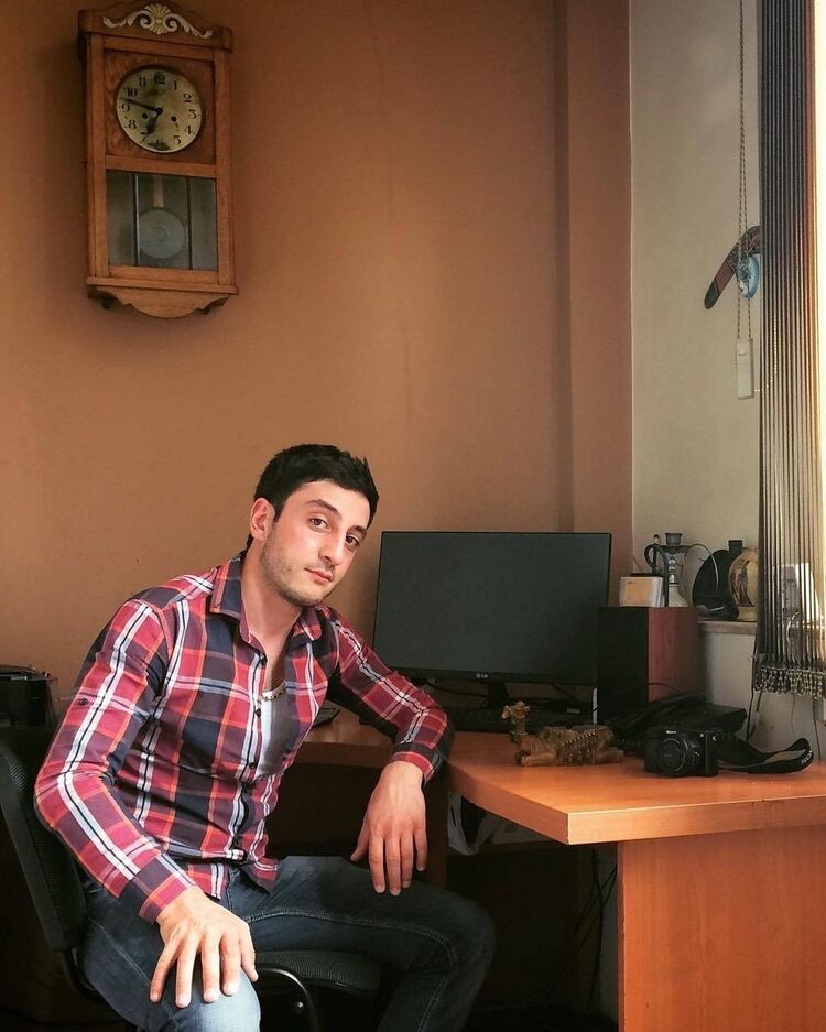  ,   David, 33 ,   ,   , c 