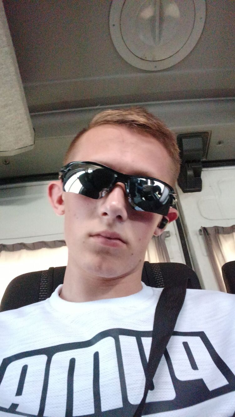  43400212  , 19 ,    