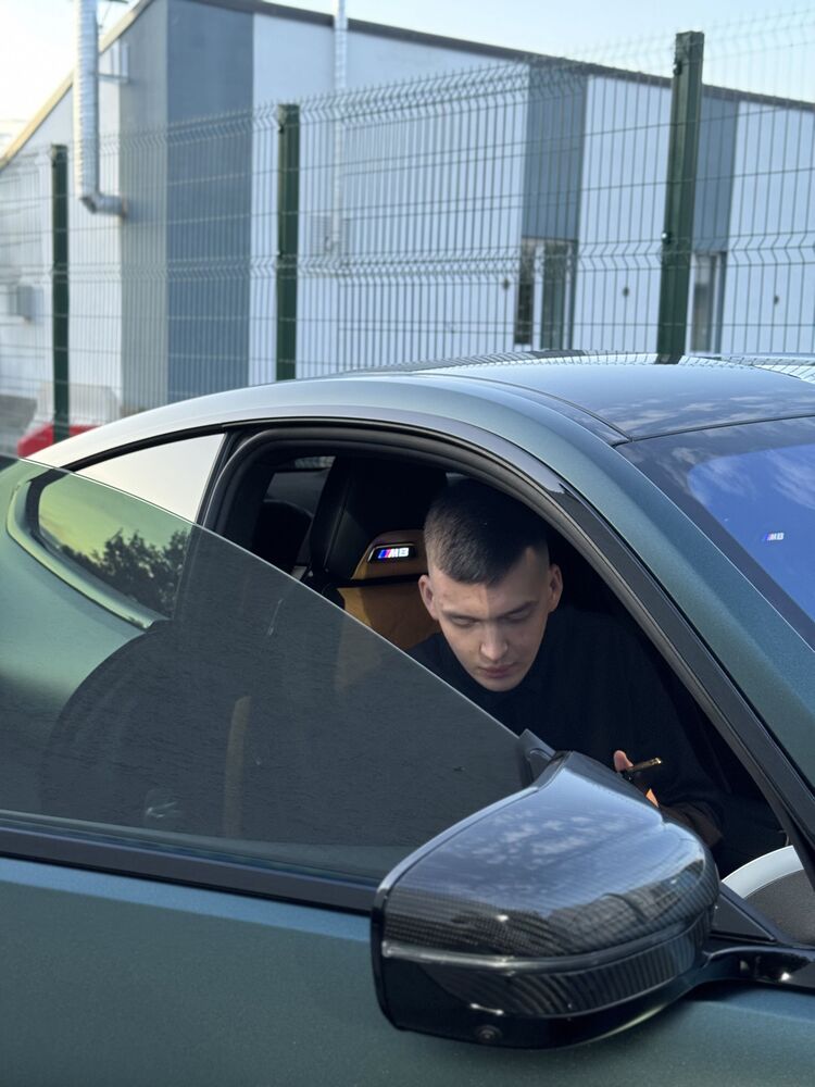  54743852  , 26 ,    -