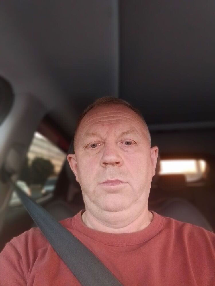  53490632  Ivan, 57 ,    -