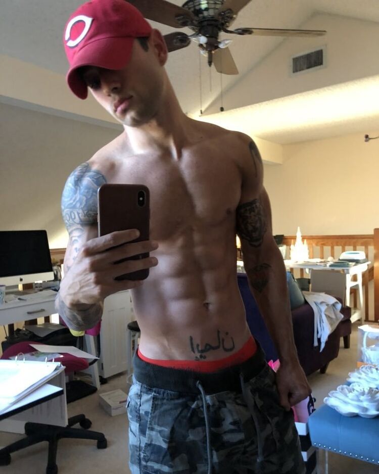 ���� 12205182 ������� Leon, 41 ���, ���� ���������� � ������