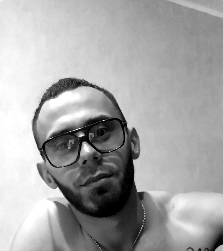  45815682  , 28 ,    