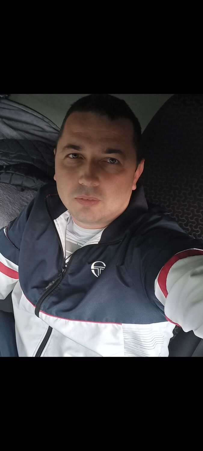  32882722  , 36 ,    Backa Topola