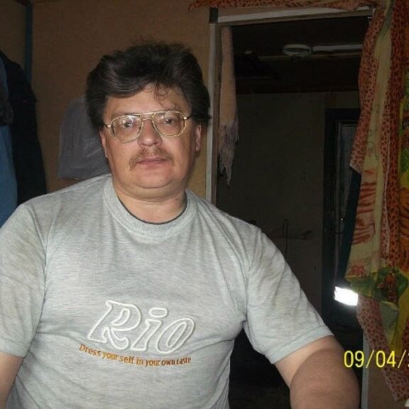  ,   Vlad, 55 ,  