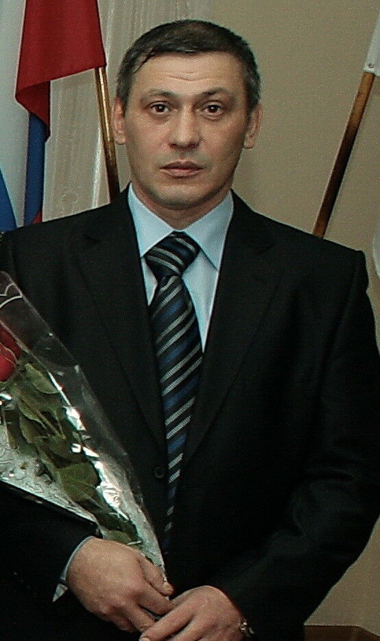  9884852  Margadon, 61 ,    