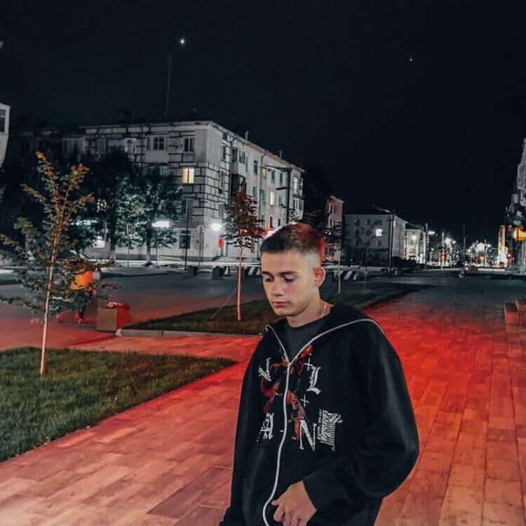 ���� 42288402 ����� ������, 22 ����, ���� ���������� � ������