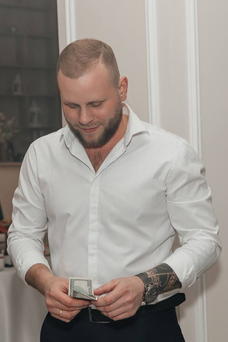 ���� 42890152 ������� ���������, 33 ����, ���� ���������� � �����������