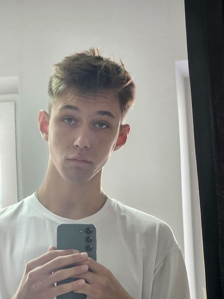  54167902  , 23 ,    Rome