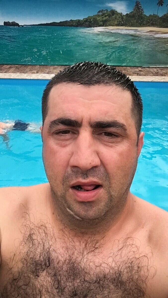  ,   Aleks, 39 ,   ,   