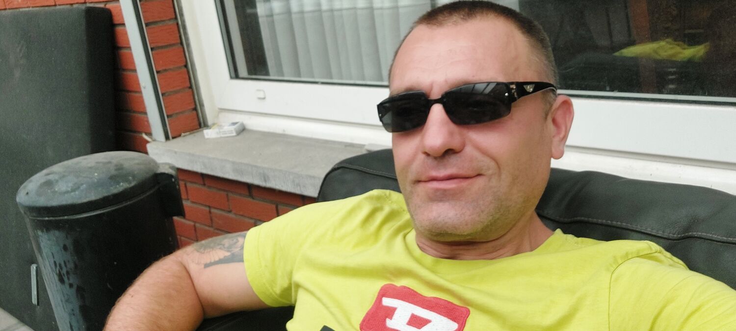  53371972  ALEKSEY, 41 ,    Turnhout