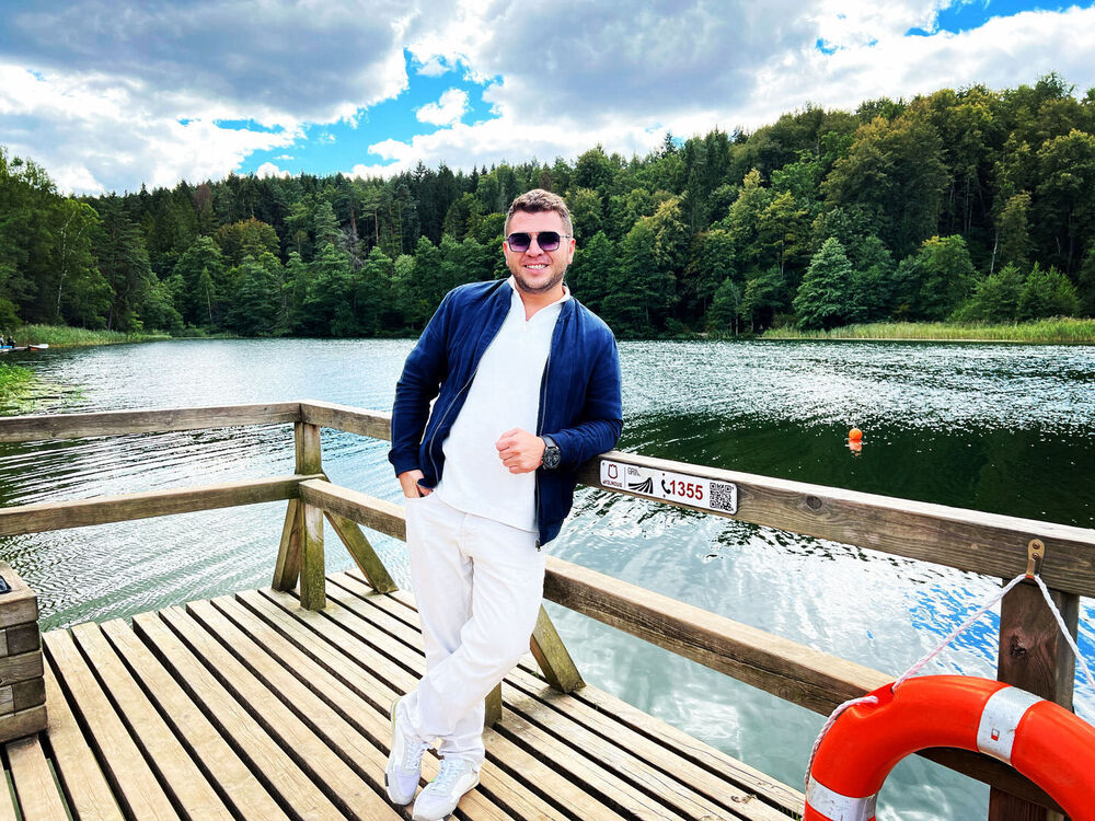  29152822  EMIL, 34 ,    Spijkenisse