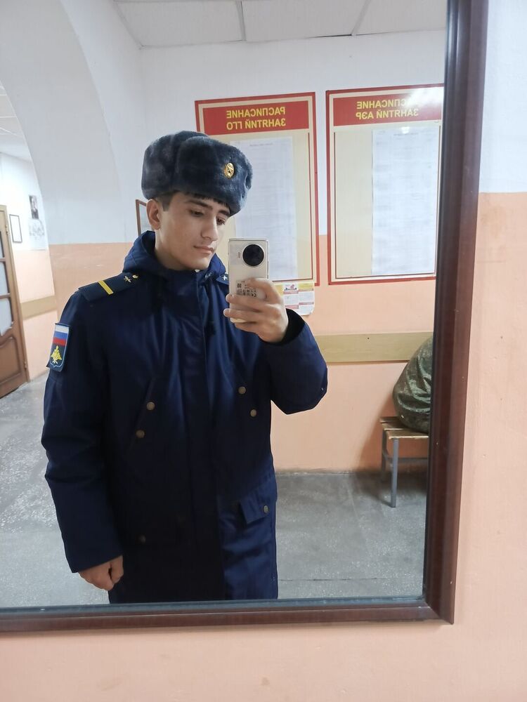  47422222  , 26 ,    