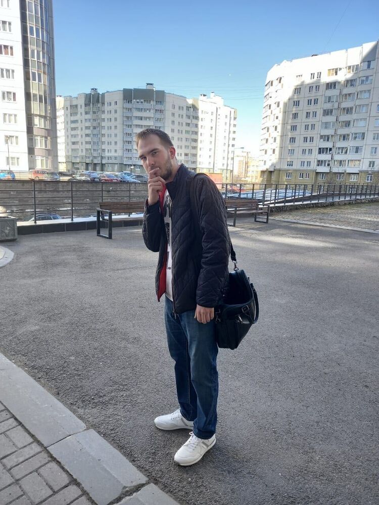  23189532  , 28 ,    -