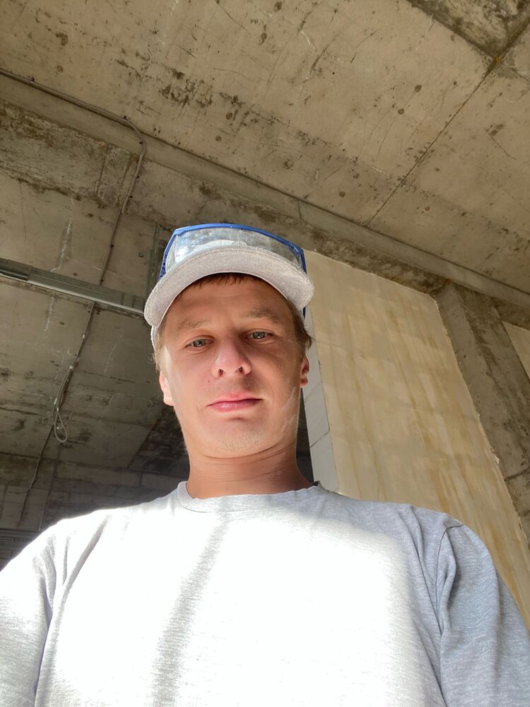  46948332  , 31 ,    