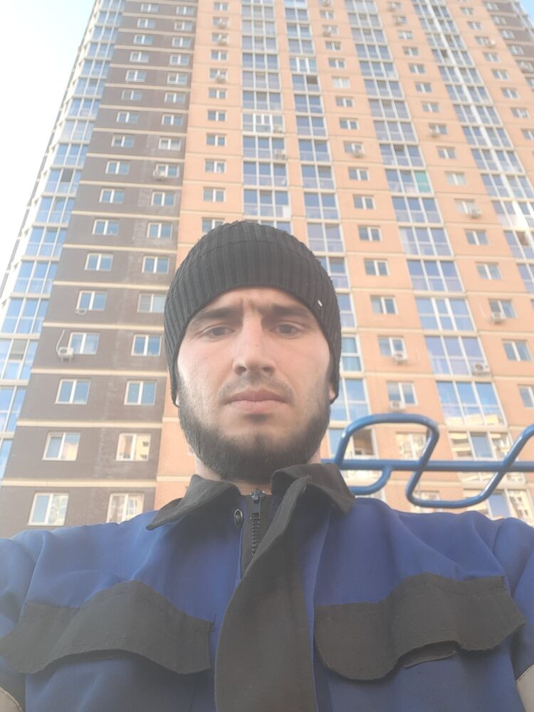  30089252  FARHOD BEK, 30 ,    