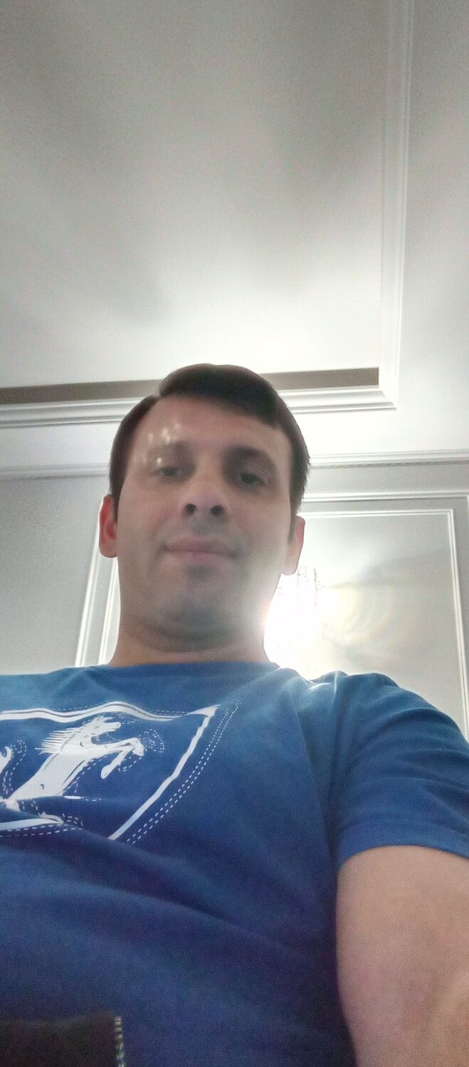  52285202  , 37 ,    