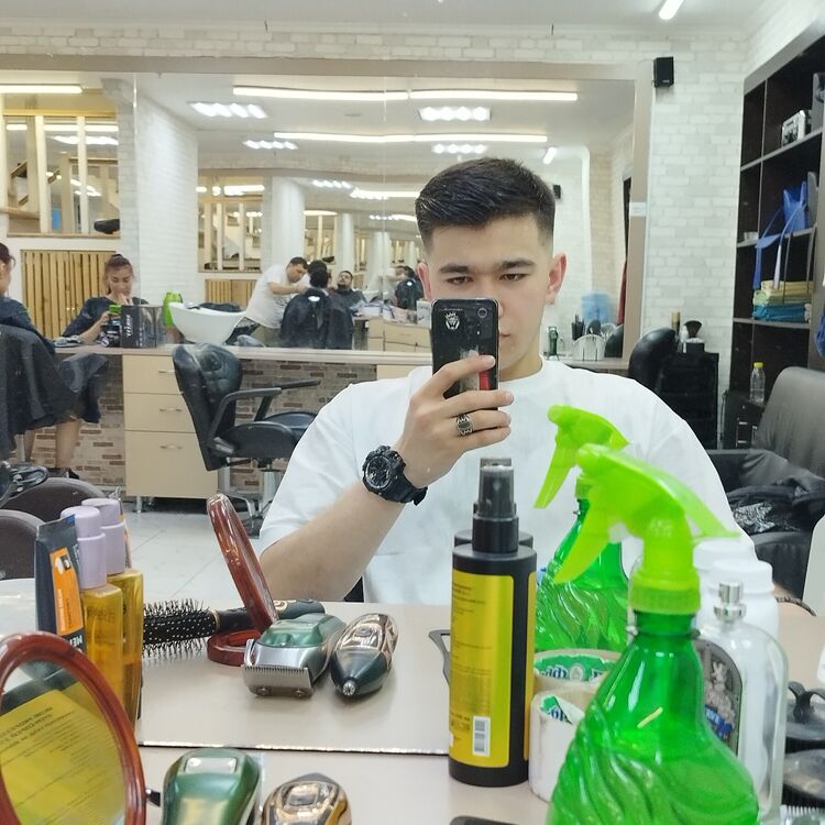  36704492  Farid, 24 ,    