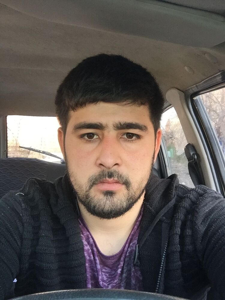  ,   Muhammadali, 32 ,     , c 