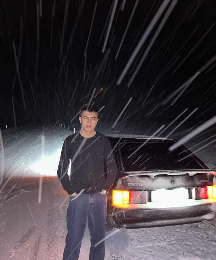  54515912  Marat, 25 ,    -