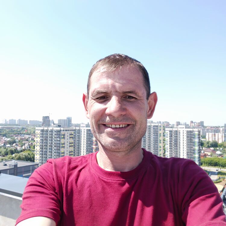  52487882  Andrei, 34 ,    