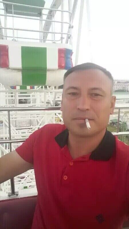  48954022  Alim, 40 ,    