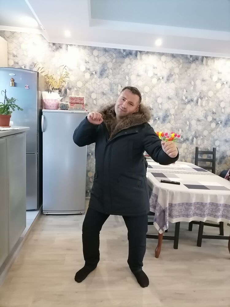  49173432  , 41 ,    