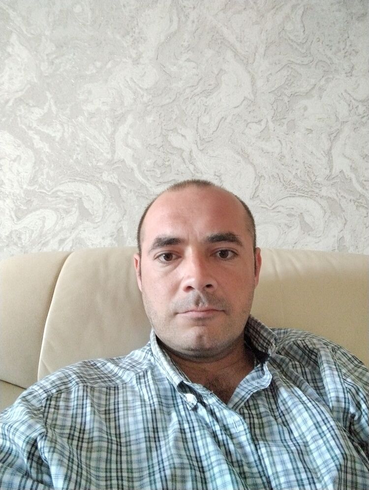  44480832  , 37 ,    