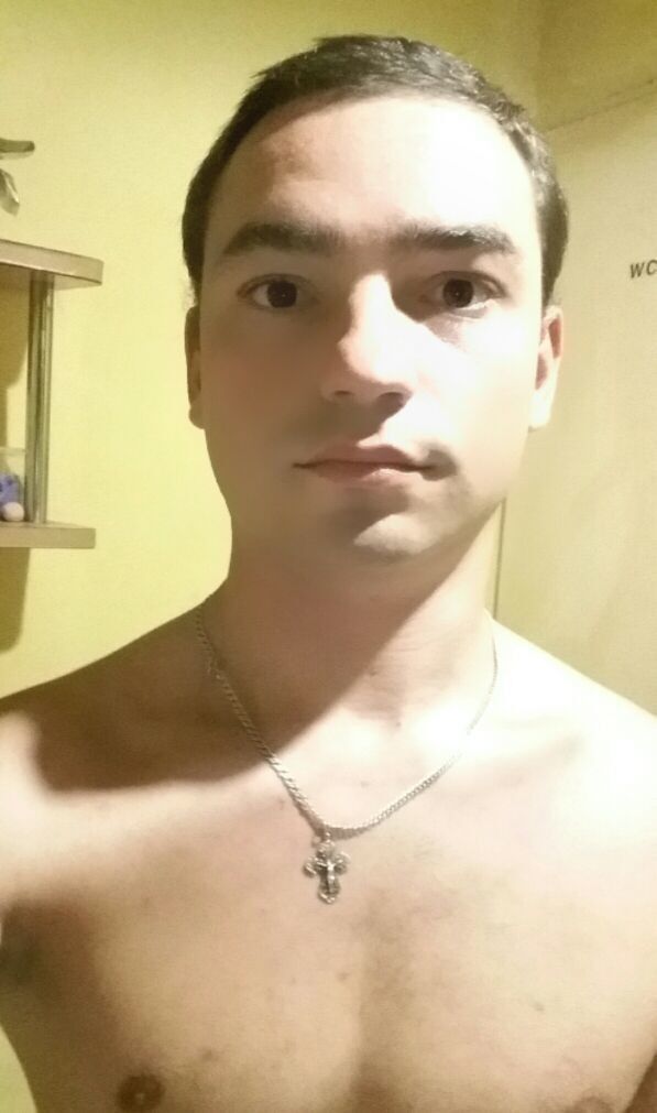  14163922  Andrei, 30 ,    