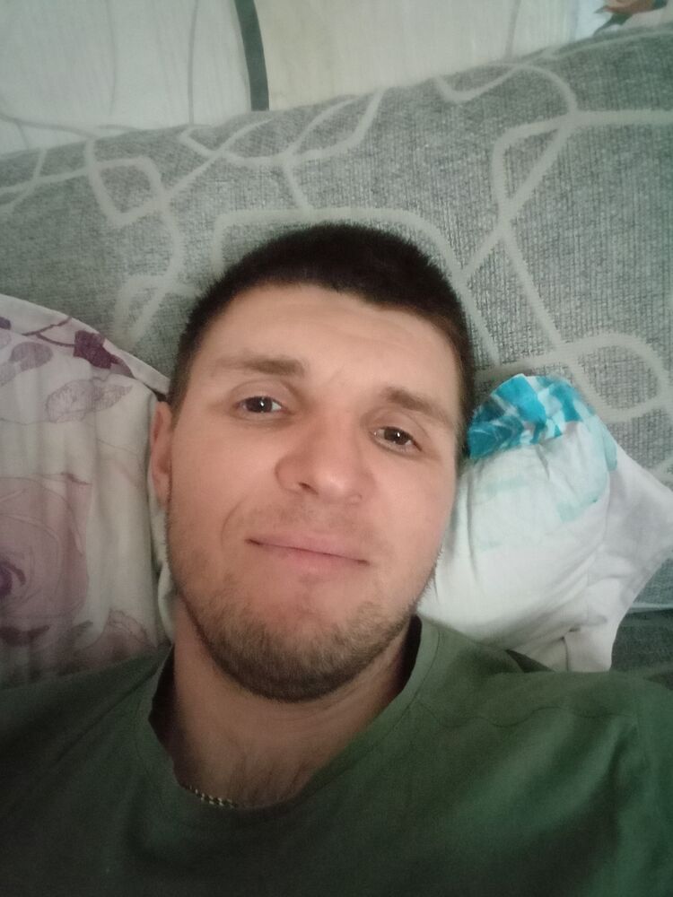  29678902  , 37 ,    
