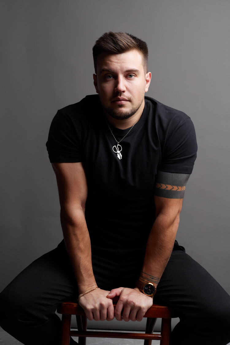  Homberg,   , 34 ,   ,   