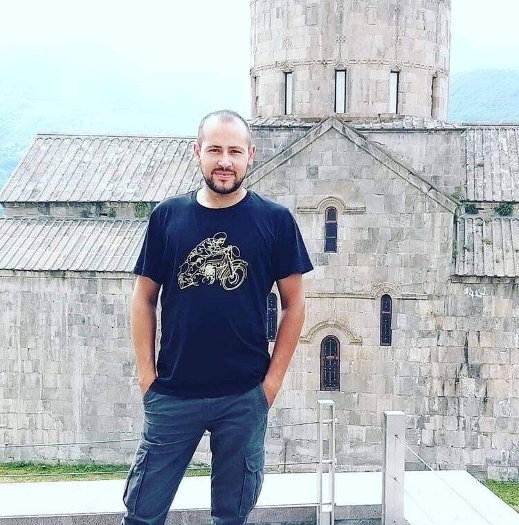  ,   Tigran, 33 ,   ,   