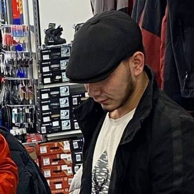   ,   Nurillo, 22 ,   ,   