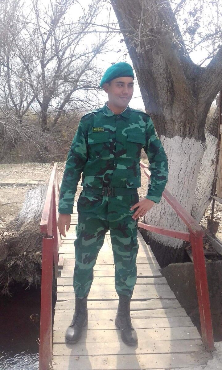 ,   Elnur, 29 ,   