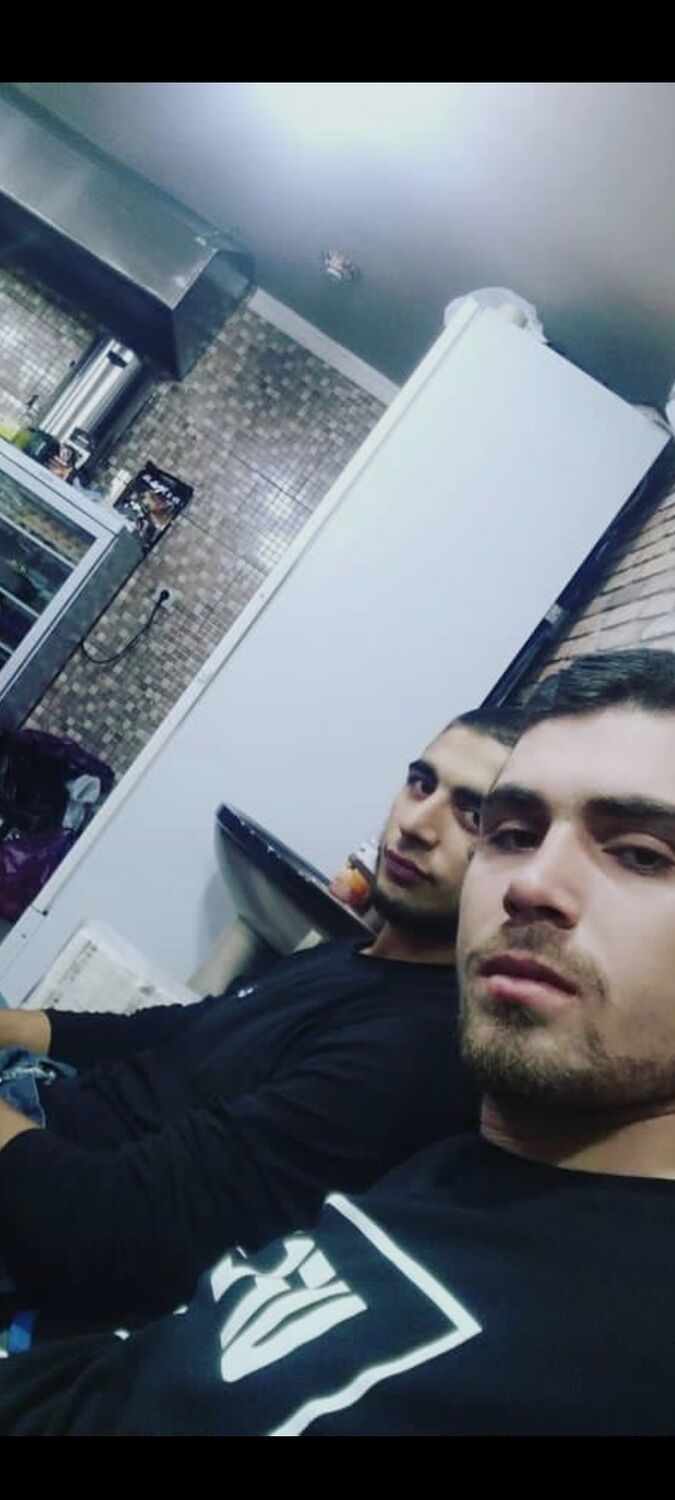  40310132  , 28 ,    