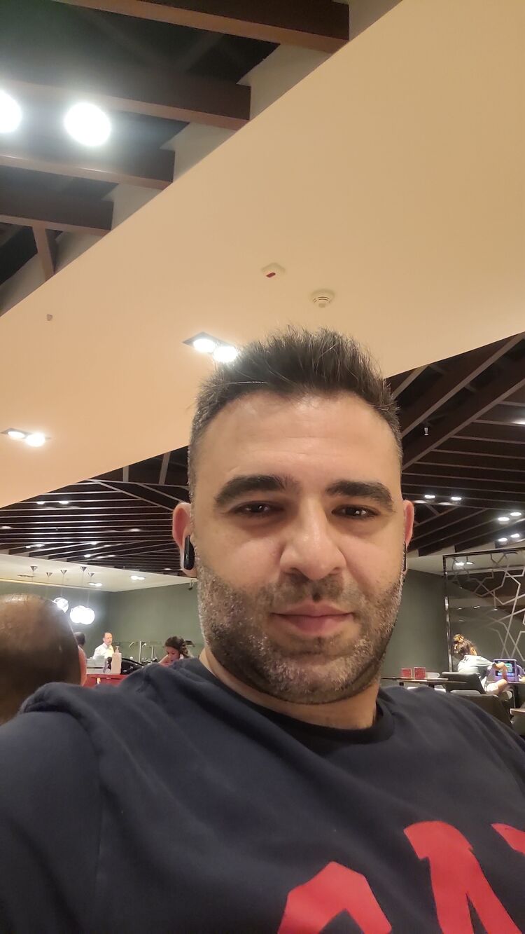  43984132  Sela, 35 ,    
