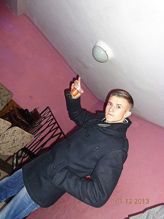  ,   Ion, 32 ,   