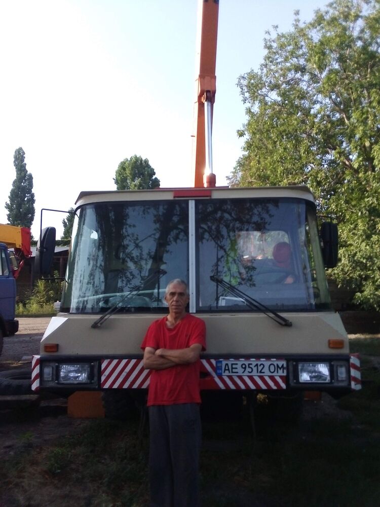  24805552  , 58 ,    