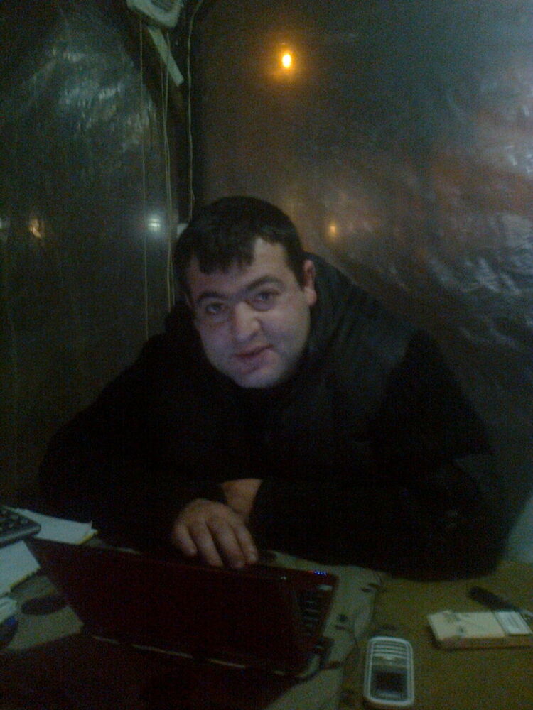  ,   Mika, 45 ,   