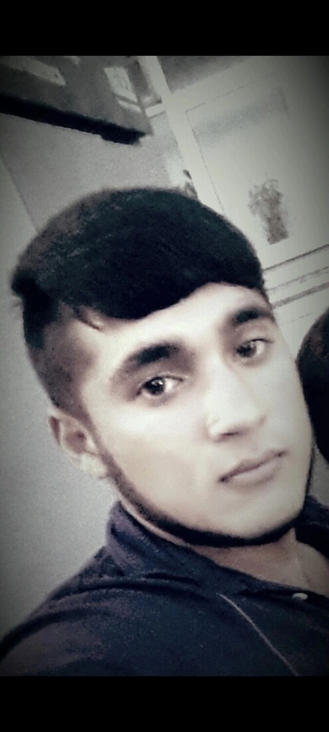  42775452  Nikolai, 28 ,    
