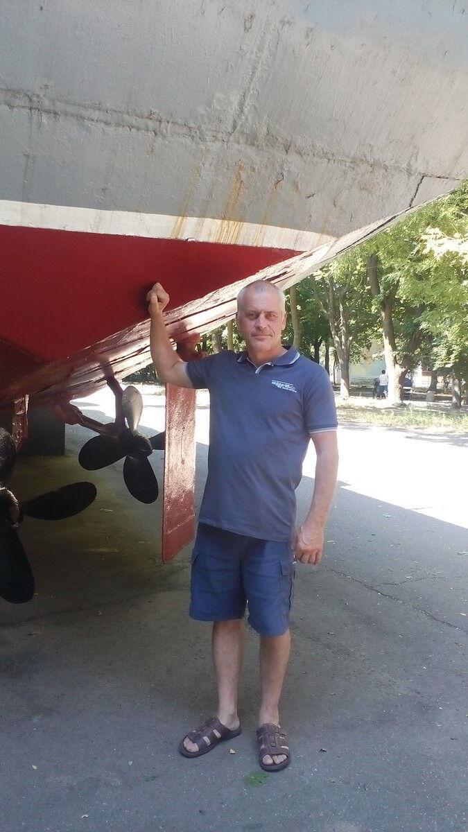  ,   Anton, 56 ,   