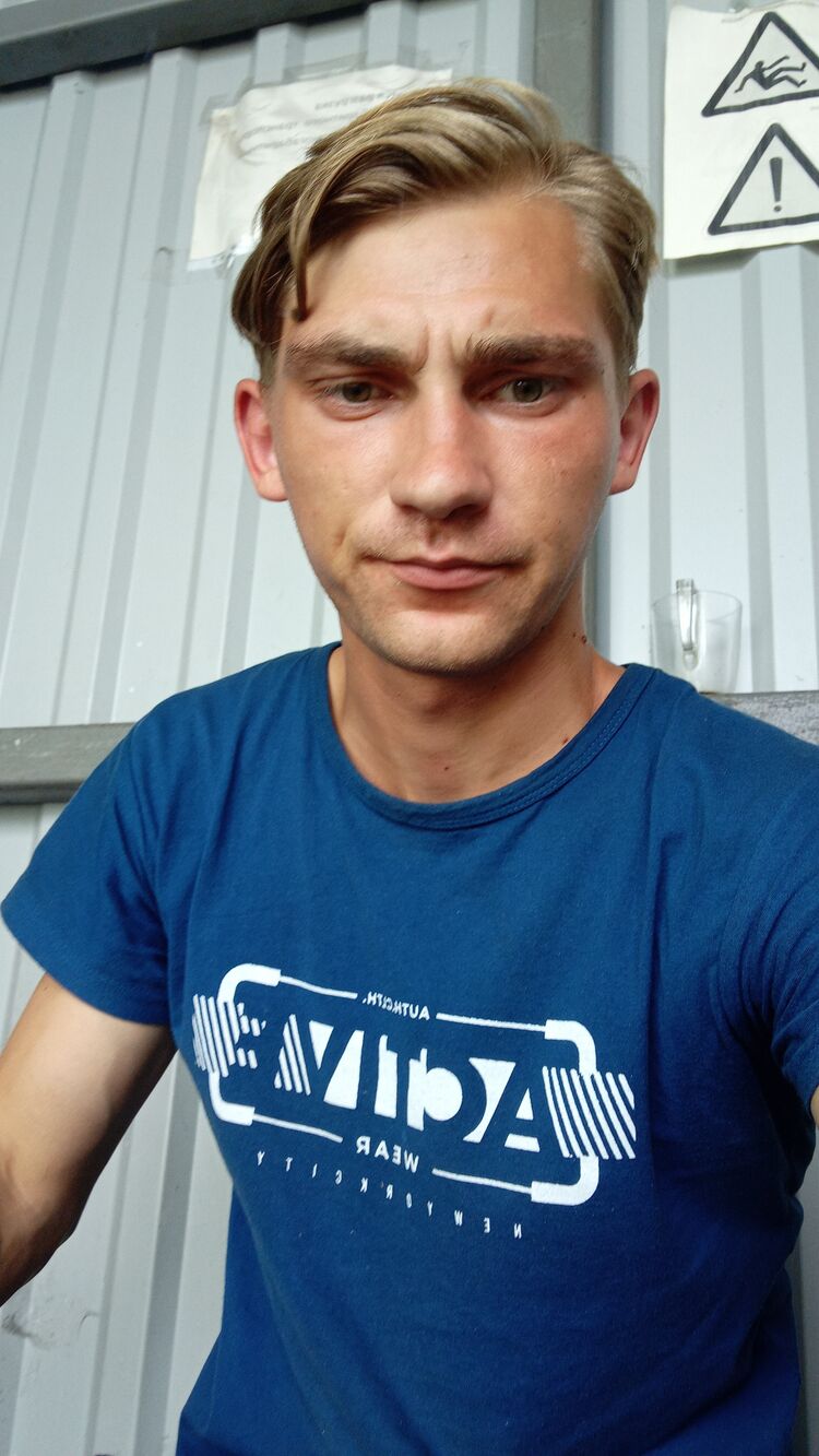  45591822  , 21 ,    