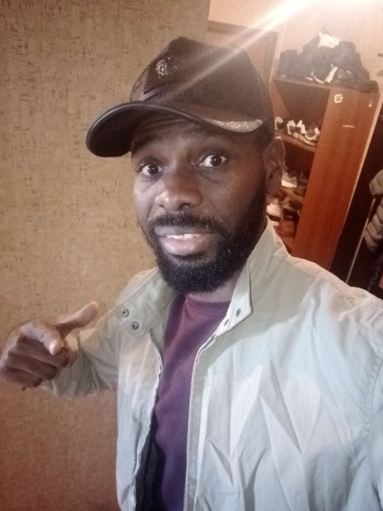 ���������� ������������, ���� ������� Ebrima, 39 ���, ������������ ��� ������, ����� � ���������